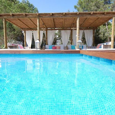 La Hacienda Aparthotel San Ferrán de ses Roques Exterior foto