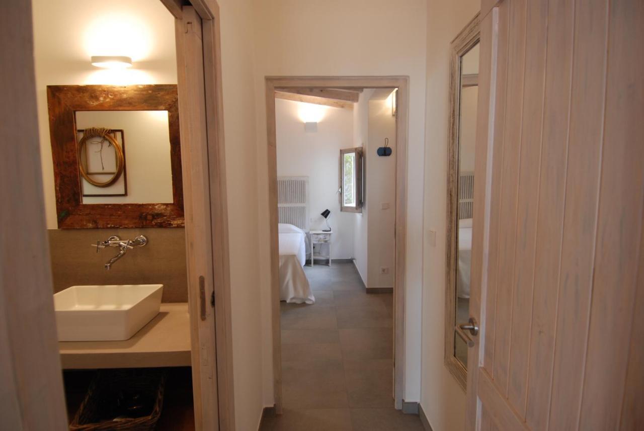 La Hacienda Aparthotel San Ferrán de ses Roques Exterior foto