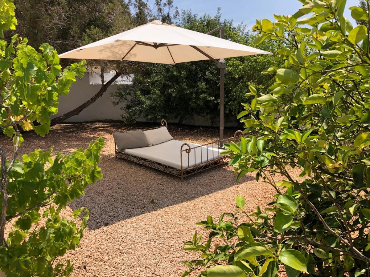 La Hacienda Aparthotel San Ferrán de ses Roques Exterior foto