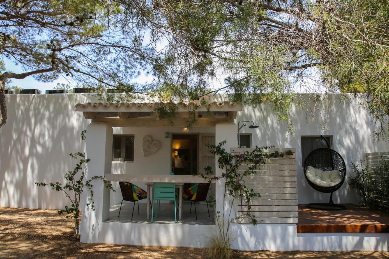 La Hacienda Aparthotel San Ferrán de ses Roques Exterior foto